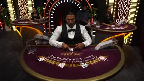 Play Free Bet Blackjack 6 by Evolution